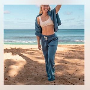 Saltwater LUXE Blue Fog Fleece Sweatpants.